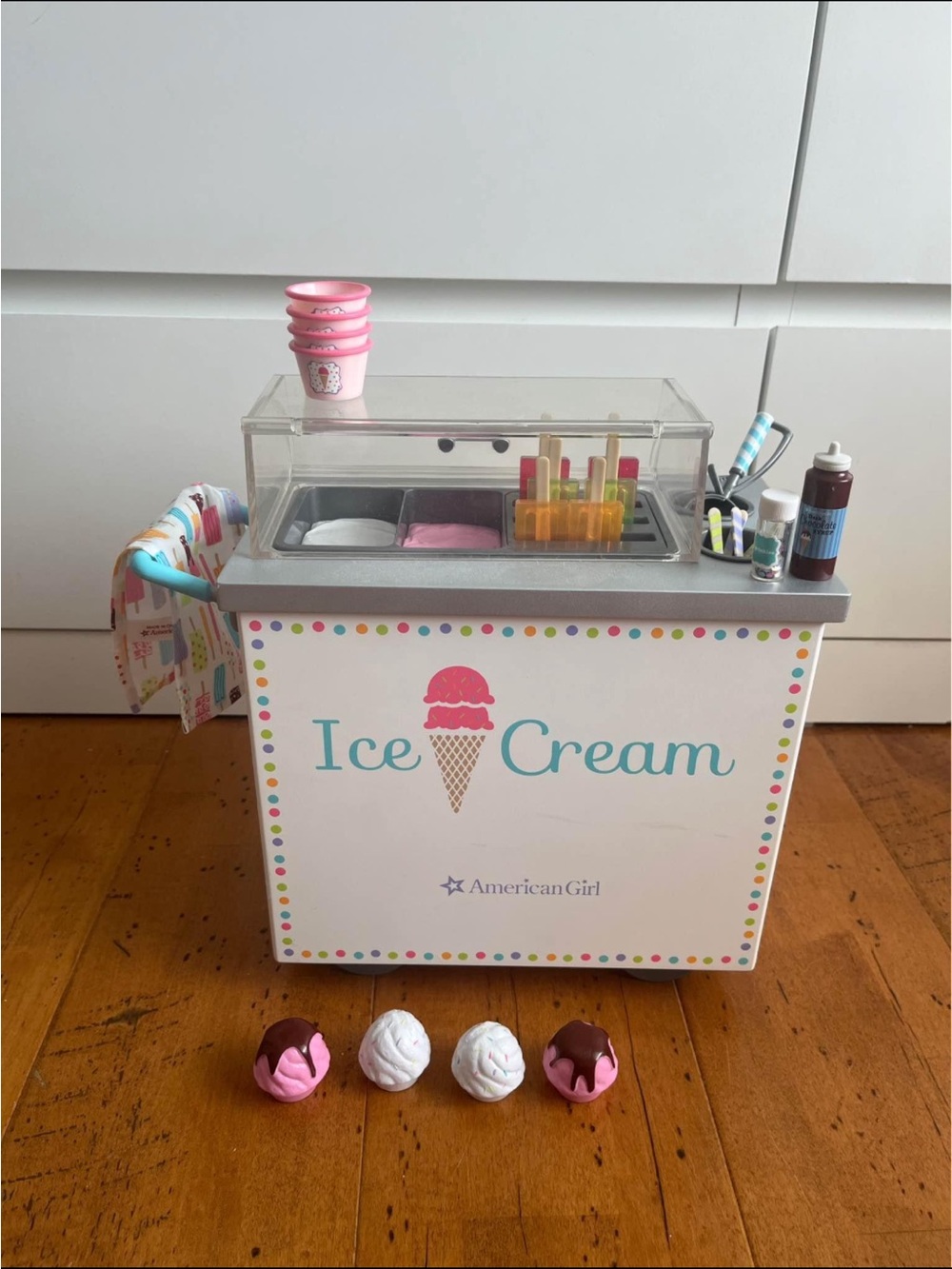 American Girl Truly Me Ice Cream Cart